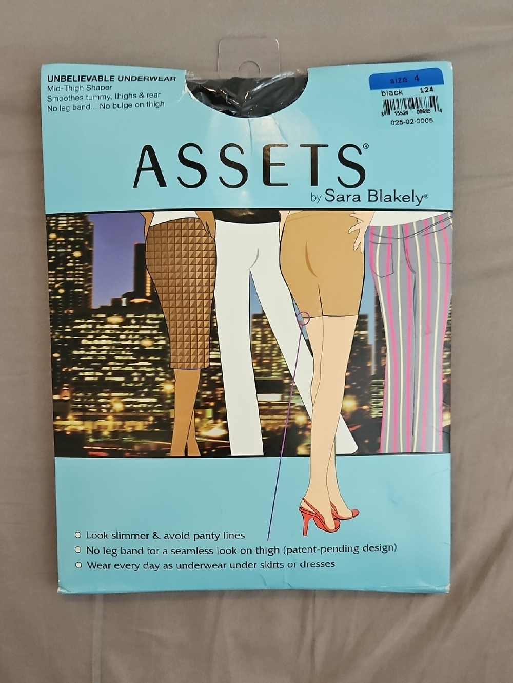 ASSETS Unbelievable Underwear Size 4 NWT